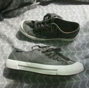 Rocket dog sneakers size 8